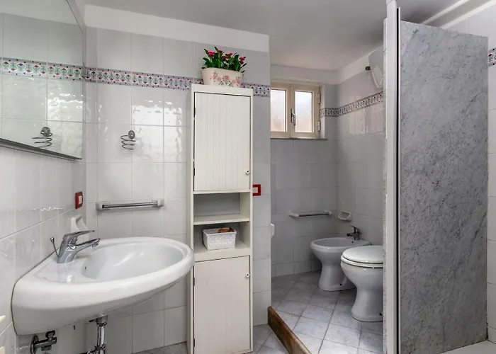 Апартаменты Carmen E Paul *