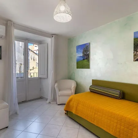 Carmen E Paul Apartment