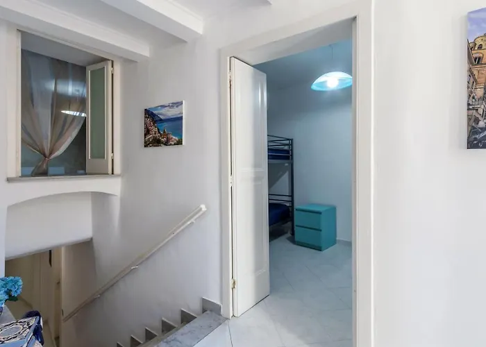 Carmen E Paul Sorrento